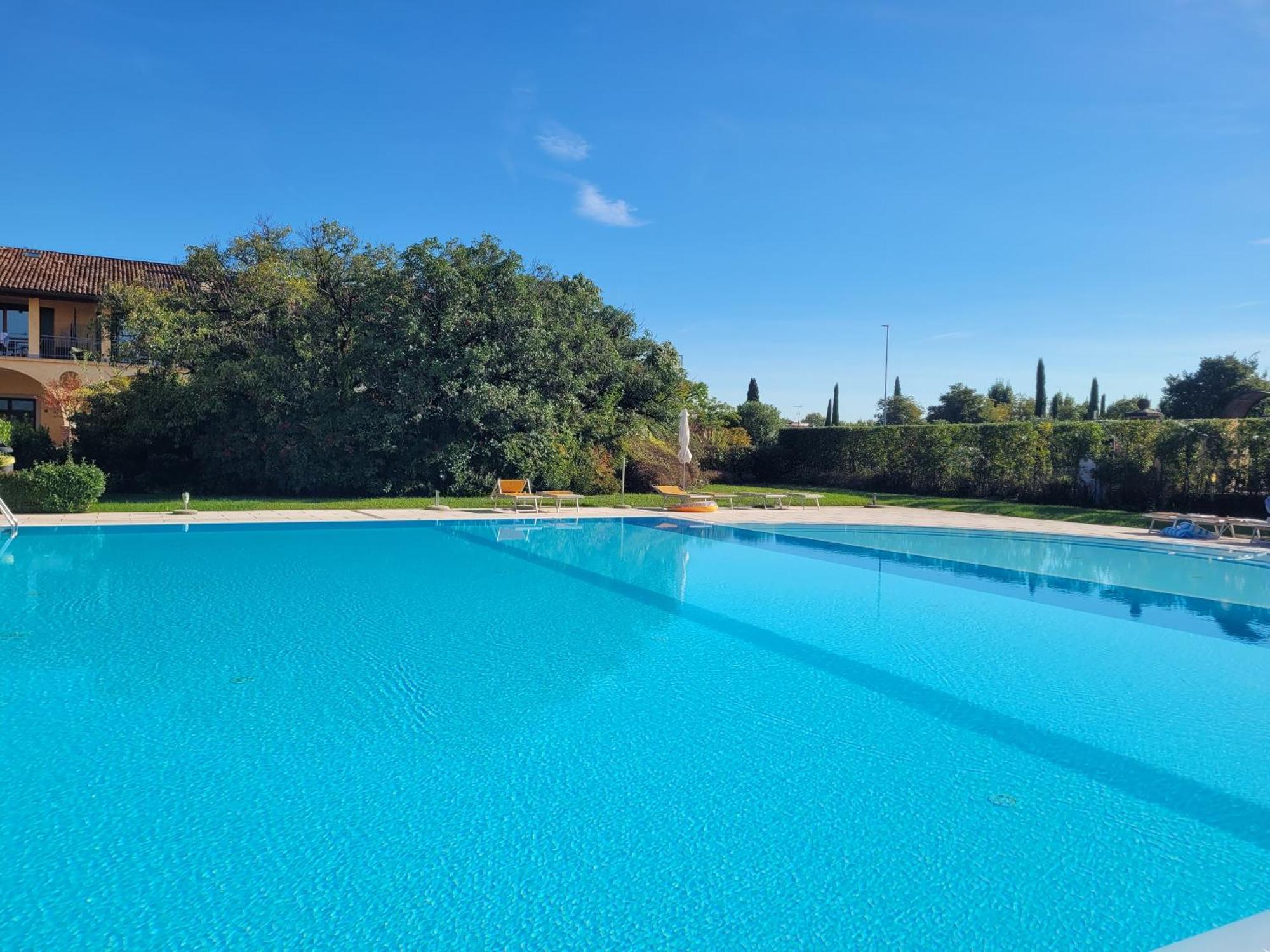 شقة Dolce Blu Sirmione ريفولتيلا المظهر الخارجي الصورة